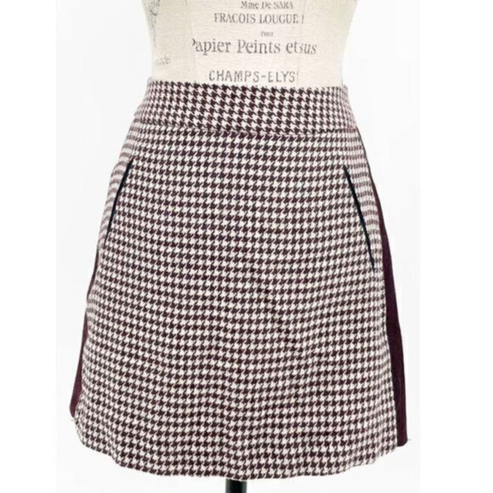ZARA EUC Houndstooth Mini Plaid Skirt SMALL